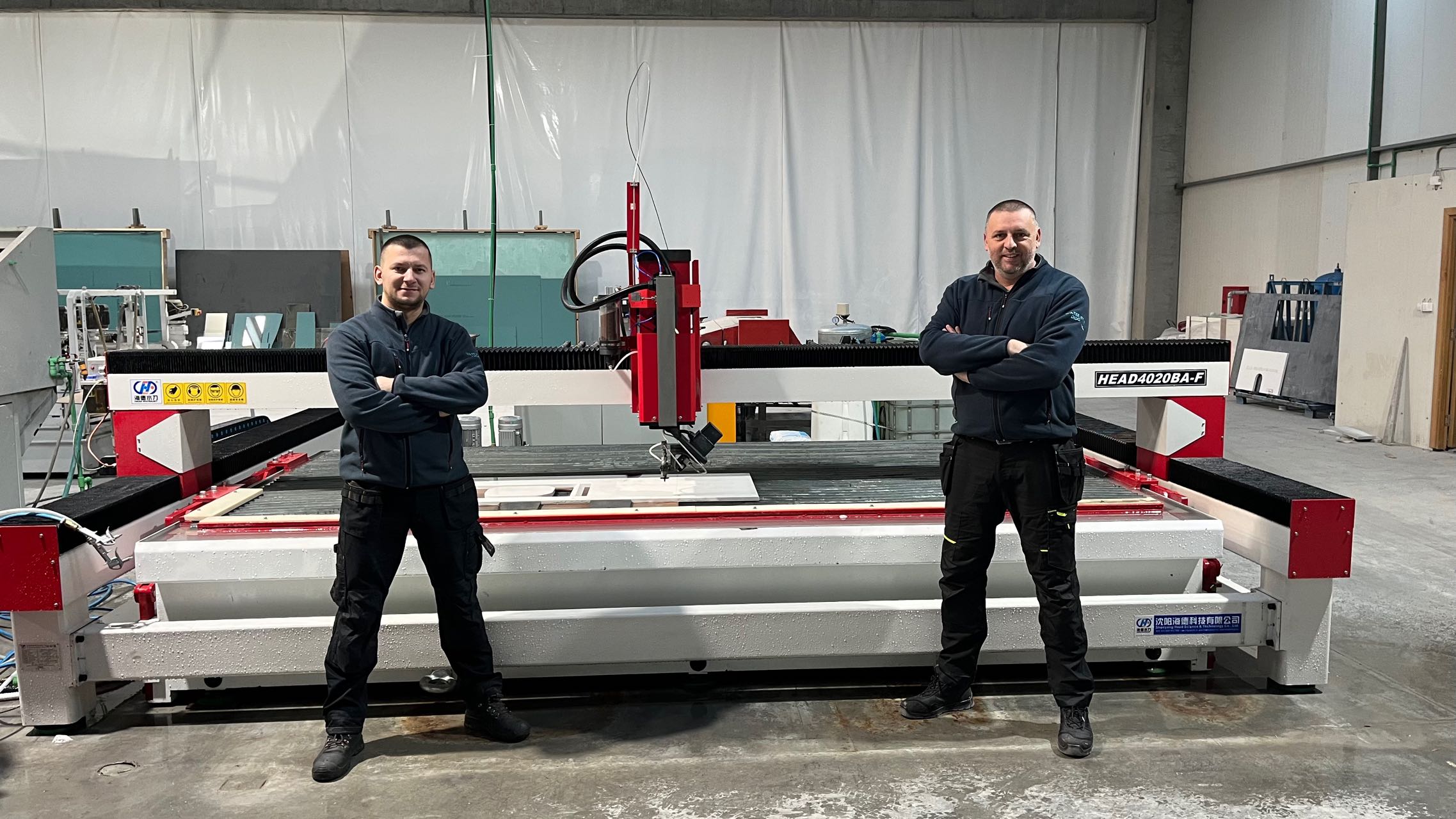 machine de découpe au jet d\'eau